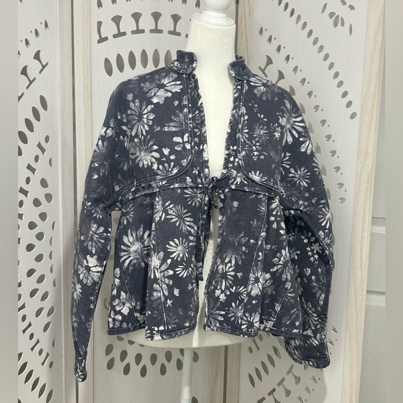 Free People Lua Bed Jacket - Picture 12 of 12